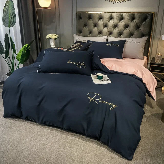 Lyxigt Duvetöverdrag med Elegant Broderi – Mjukt, Andningsbart och Hög Kvalitet |