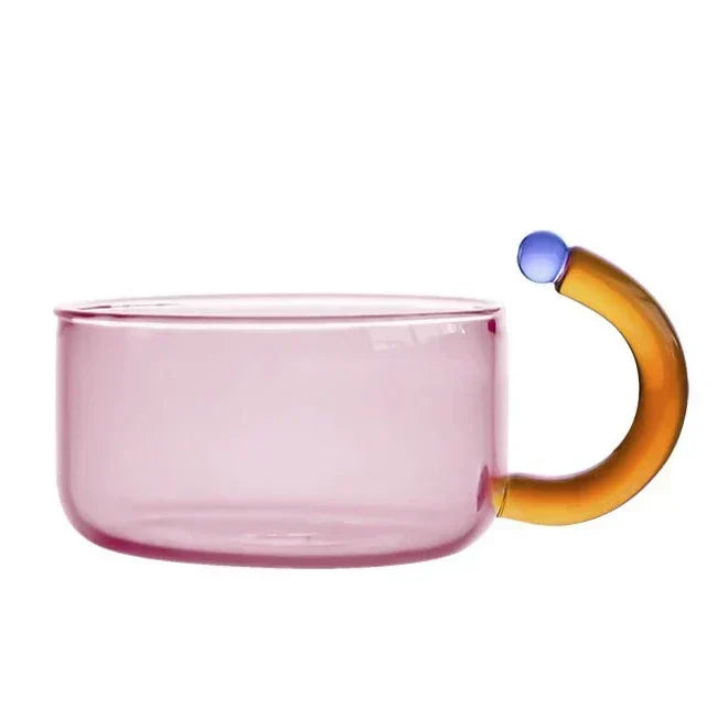 färgglad glasservis