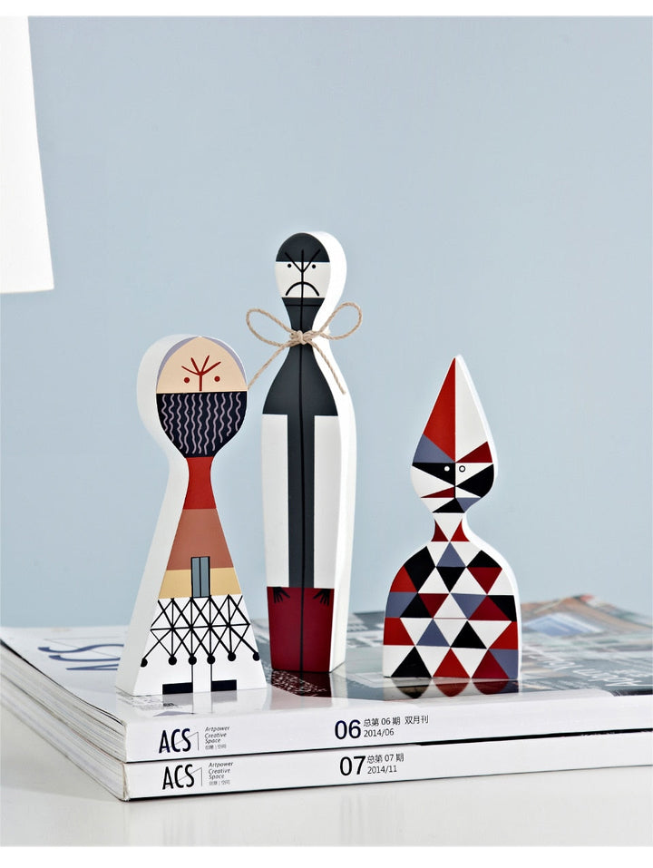 Handgjorda Träfigurer