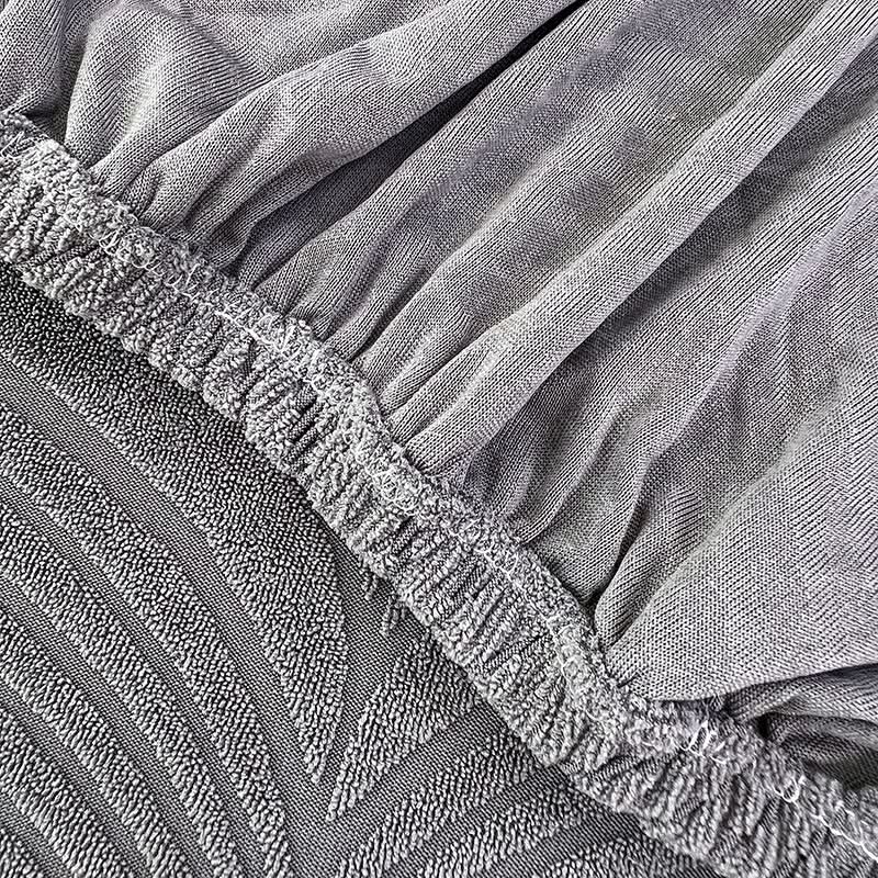 PlushSecure - Elegant Jacquard Sofföverdrag för Halkfri Komfort