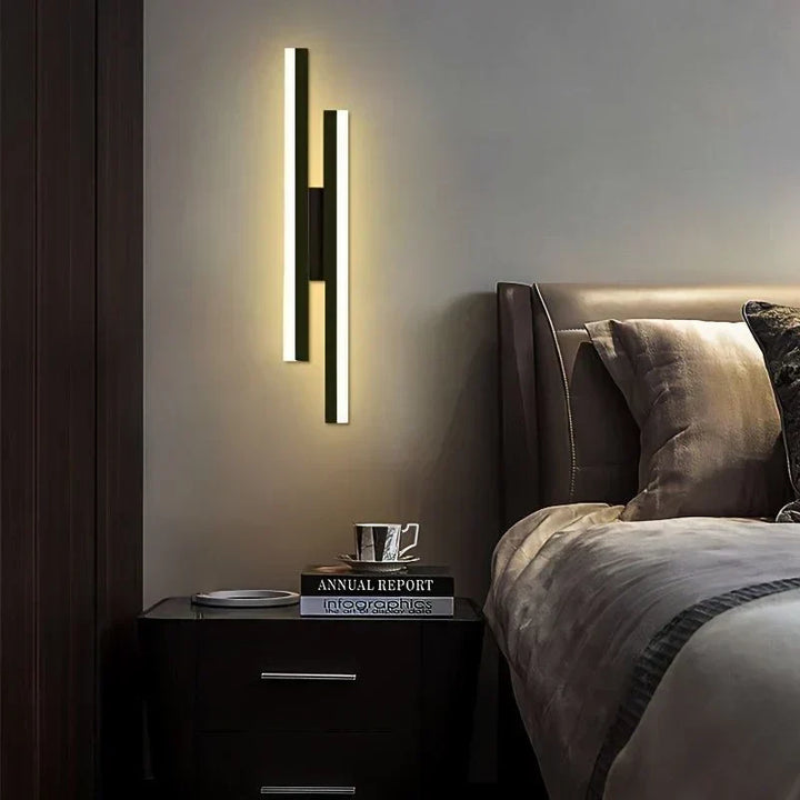 Modern LED Vägglampa: Svart/Guld Akryl Rumsdekoration Ljus