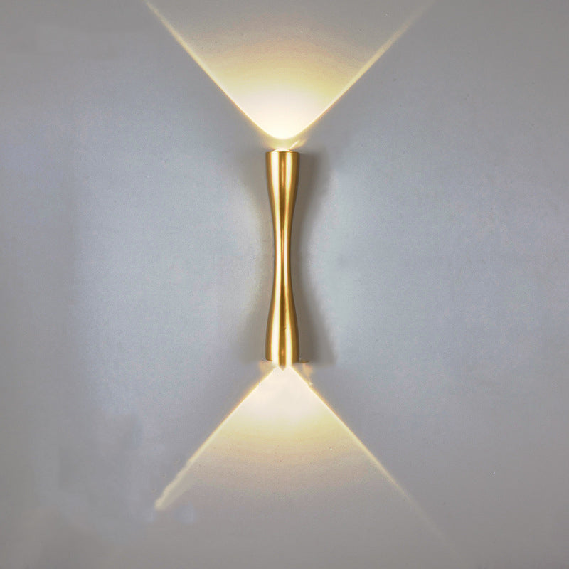 Modern Enkel Lång Horn 2-Ljus LED Inomhus- och Utomhusvägglampa