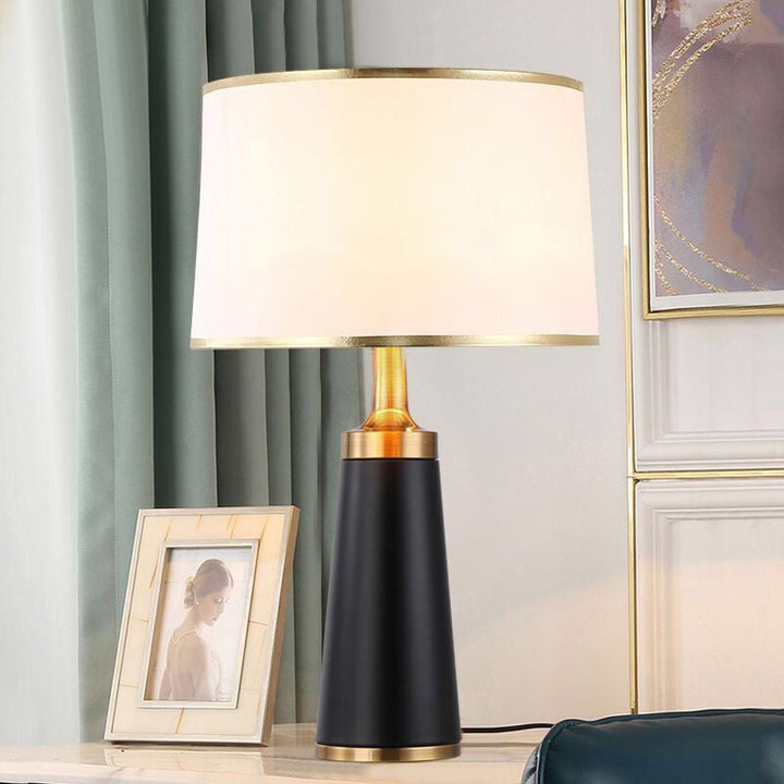Modern övergångscylinder av järn med 1-ljuskälla bordslampa för vardagsrummet