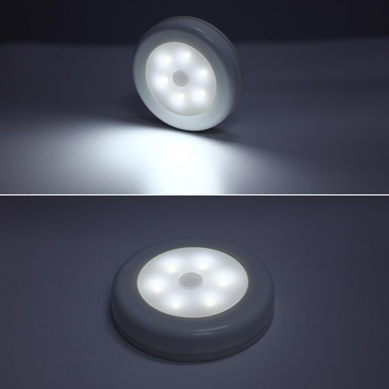 IcoolGadgets Infraröd PIR Rörelsesensor 6 LED Nattlampa Trådlös Detektor Lampa Vägglampa Ljus Auto På/Av Garderob Batteridriven