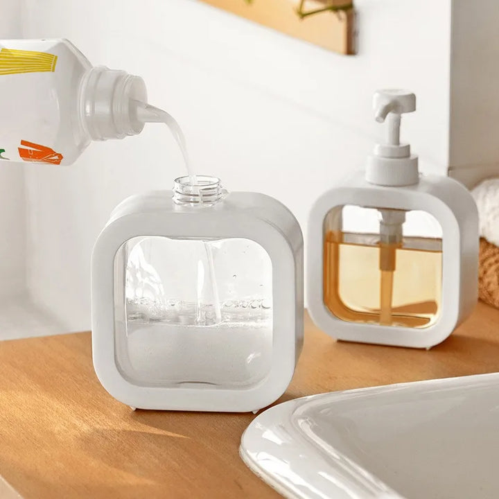 SkandiPure Tvåldispenser – Minimalistisk Nordisk Design för Moderna Utrymmen