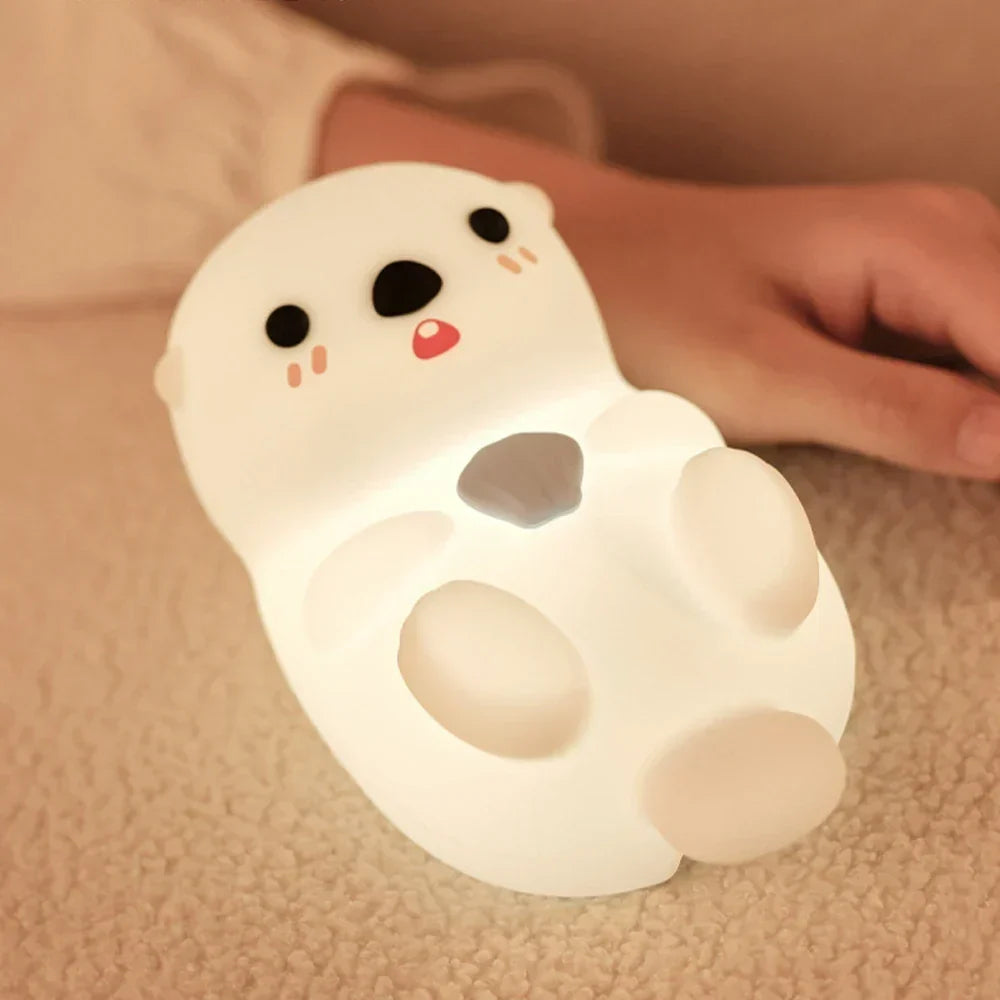 LumiSoft LED Nattlampa | Mjuk Silikon | Extra Lång Batteritid | USB Uppladdningsbar
