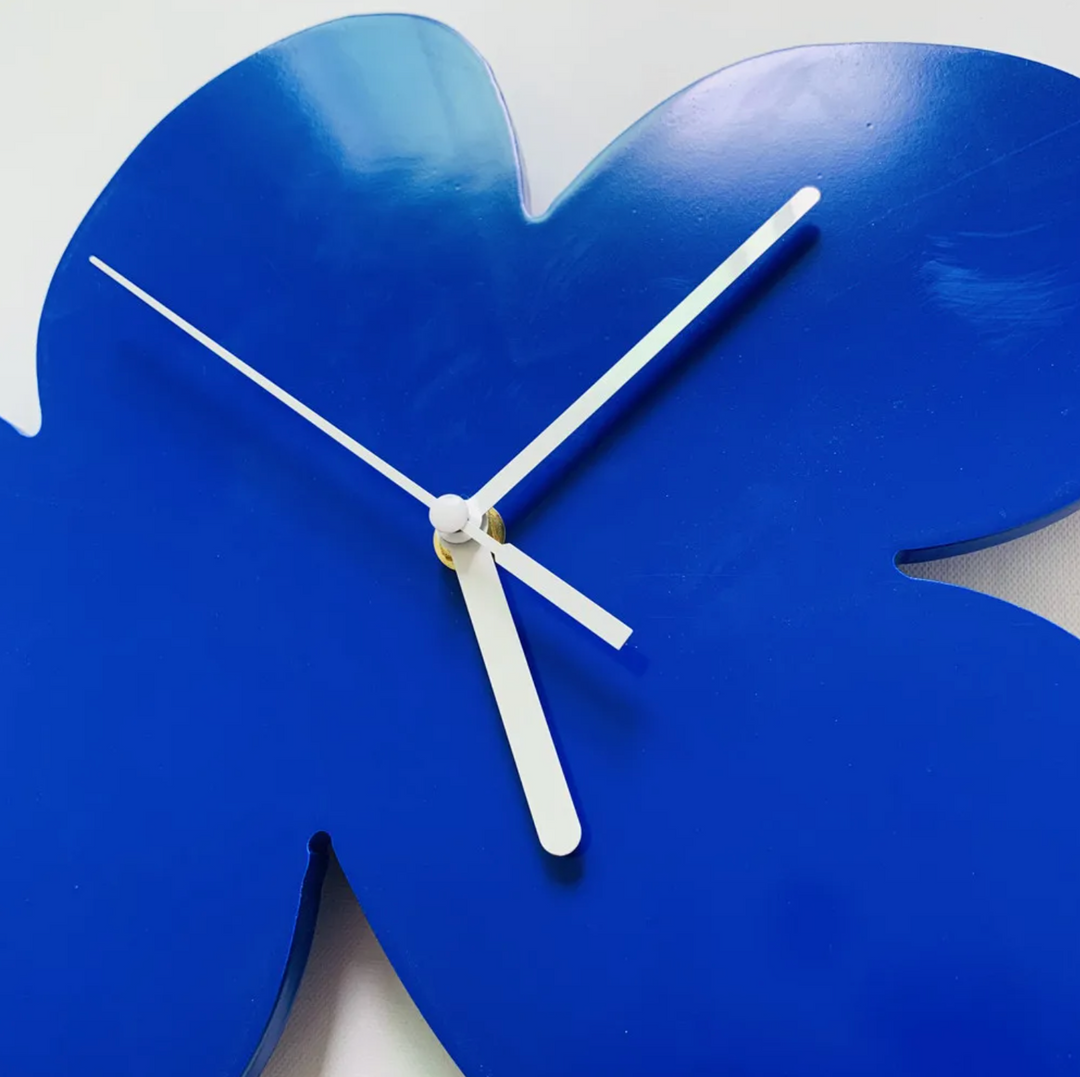 Liten Blå Geometrisk Väggklocka