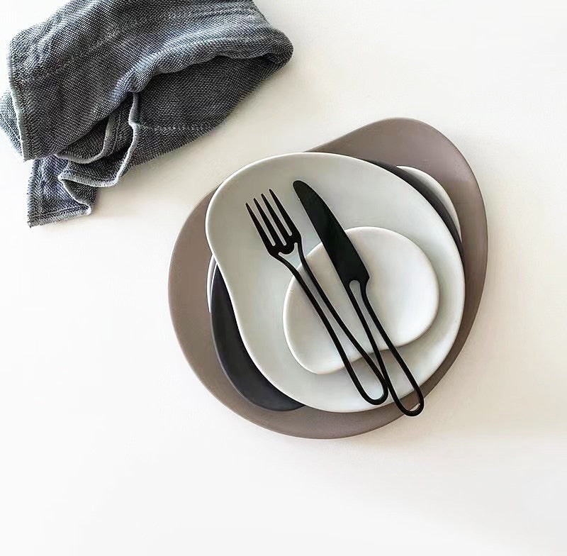 Outline Bestickset i Rostfritt Stål