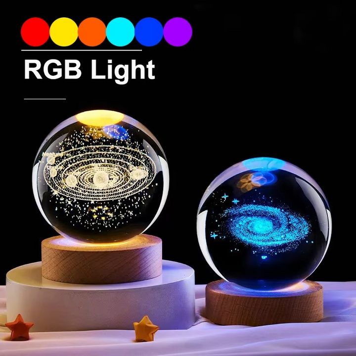 2.36 tum RGB Kristallkula Nattlampa med Vintergatan och Månen - Kosmos-inspirerad Sängbord Dekoration
