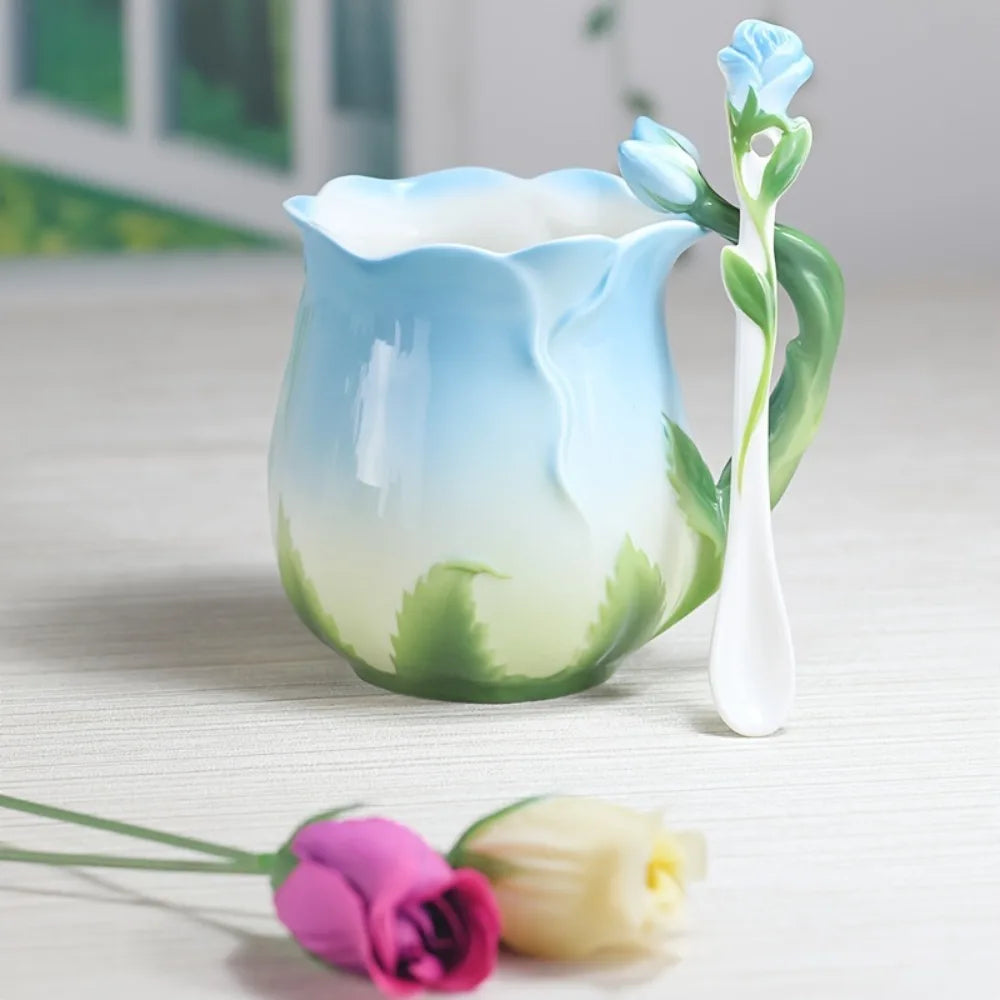 3D Ros Blomma Kaffe Mug Keramiska Kaffe Muggar Söt Estetisk Vattenglas med Sked Sommar Vinter Drickredskap Alla Hjärtans Dag Gåvor
