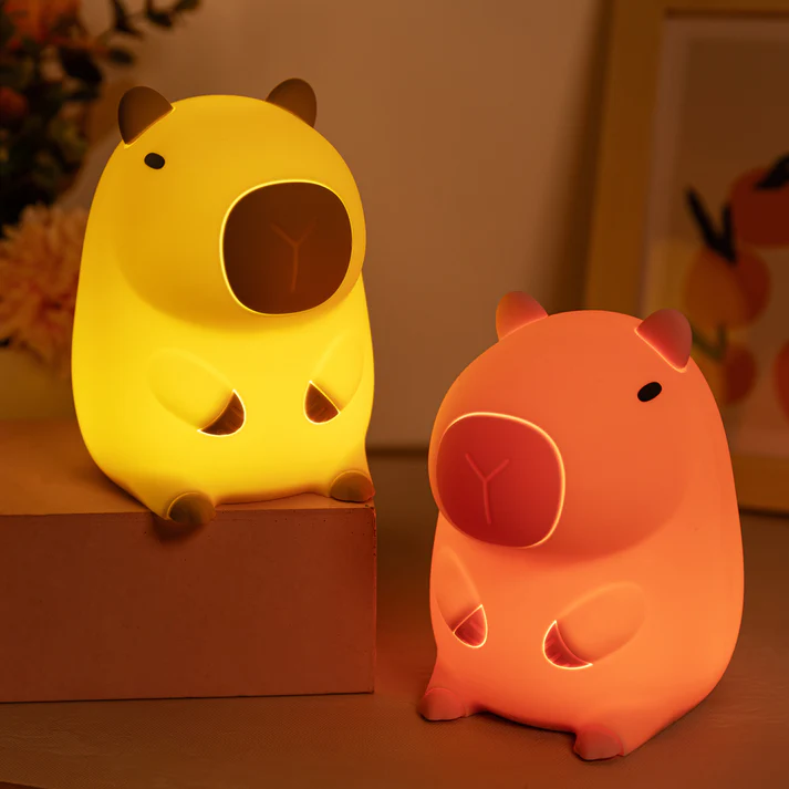 Bedårande Capybara Nattlampa