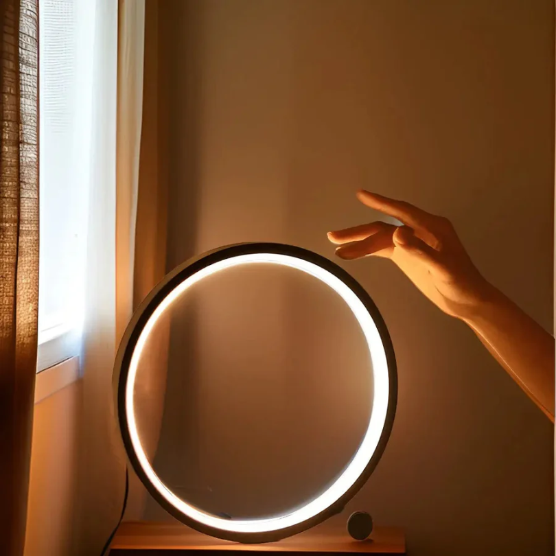 Dimbar LED Nattlampa - LumaCircle |