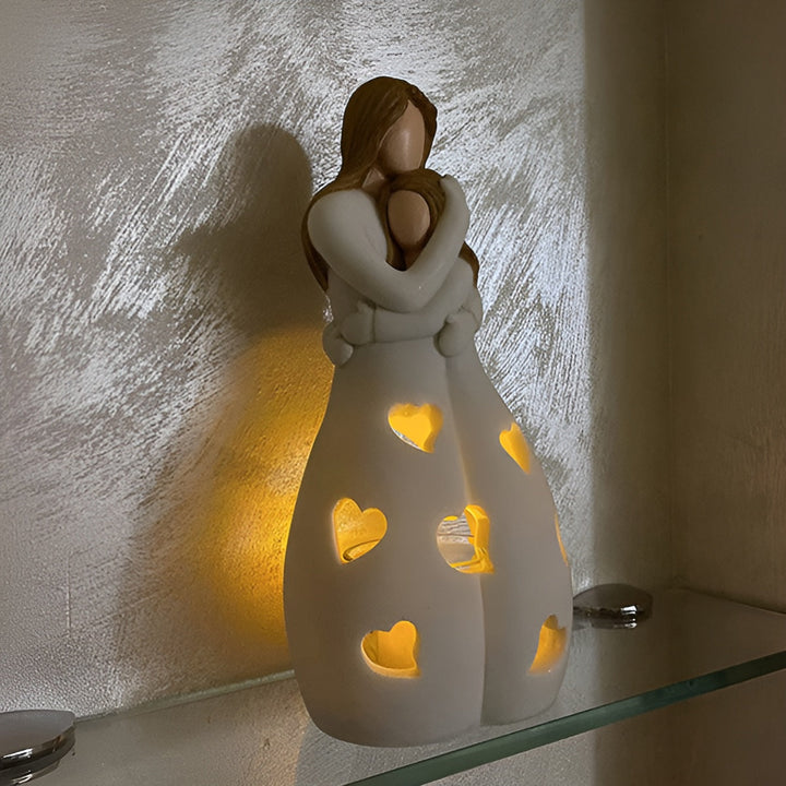 Omfamna Mor Dotter Figur Fladdrande Ljuslykta - LoveGlow