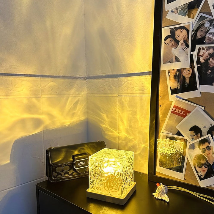Aurora Cube Nattlampa