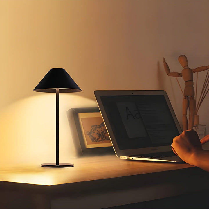 Minimalistisk dimbar touchbordslampa - vattentålig och uppladdningsbar ljusfärg