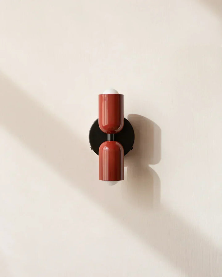 MP H23 Upp Ned Vägglampa