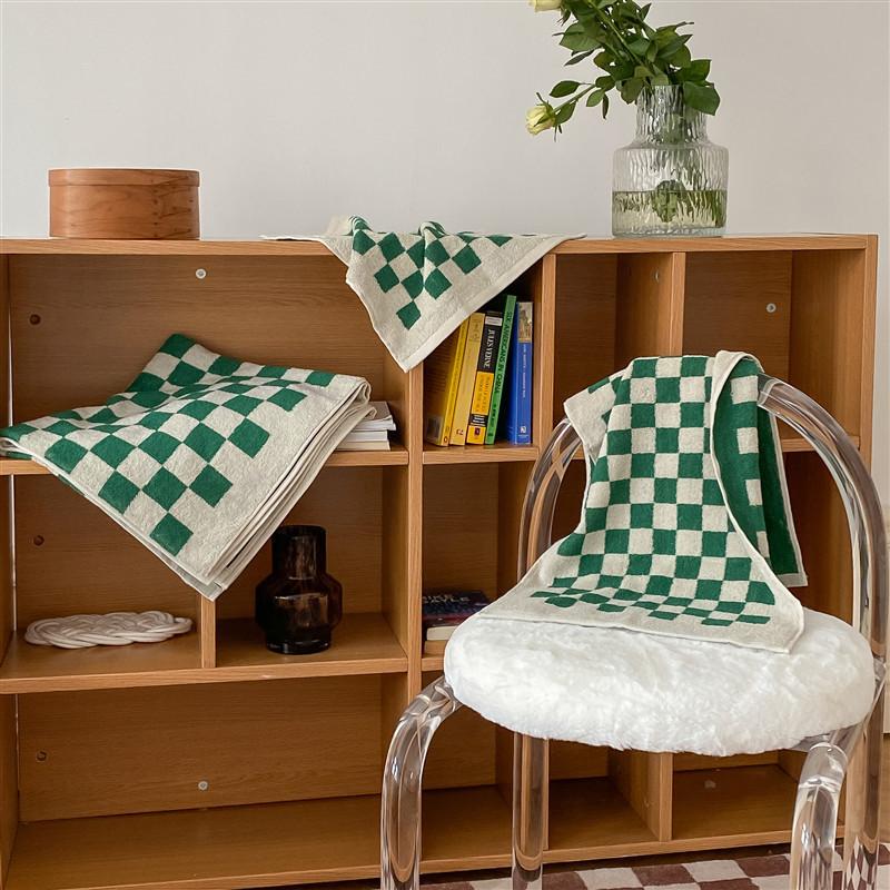 Checkerboard Plus Handdukssamling