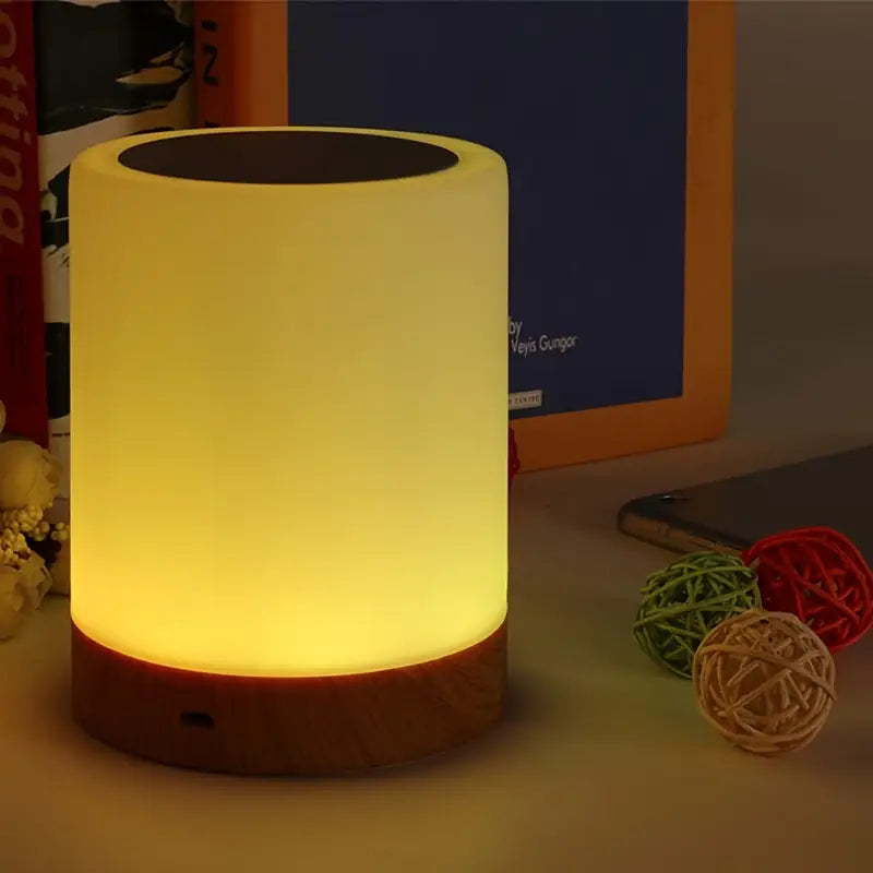 Dimmbar LED Nattlampa med Modern Design och Färgskifte