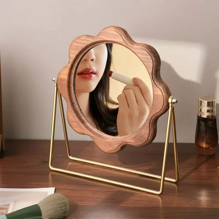 Elegant Rotatable Desktop Makeup Mirror – Neoklassisk Design