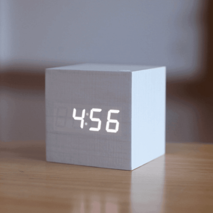 Digital Trä LED Klocka