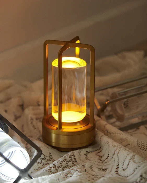 Varm LED Trådlös Bordslampa – Batteridriven Nordisk Design - LED med Touchkontroll, Lämplig för Sovrum, Hem, Utomhus - Idealisk Nattlampa