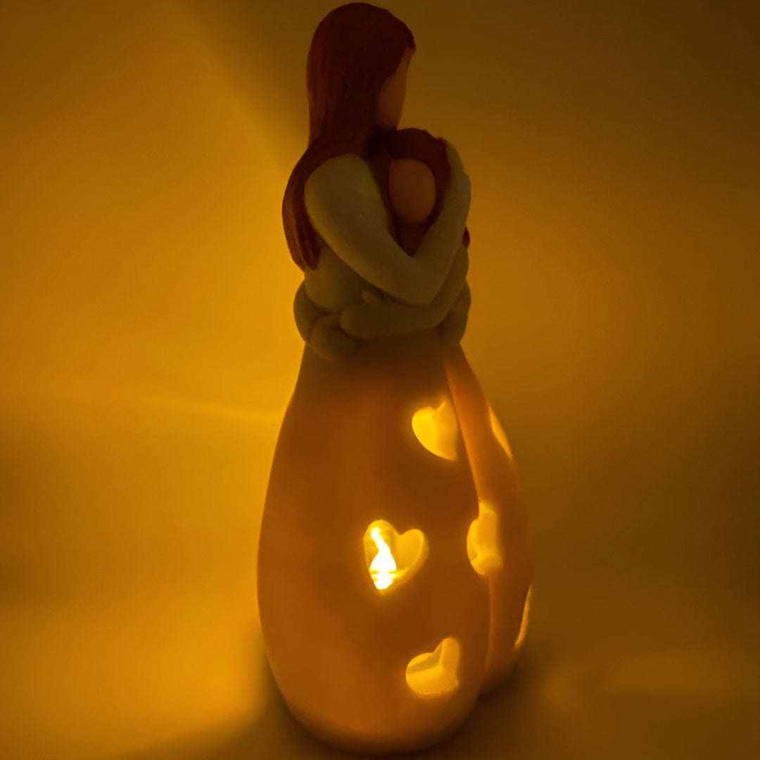 Omfamna Mor Dotter Figur Fladdrande Ljuslykta - LoveGlow