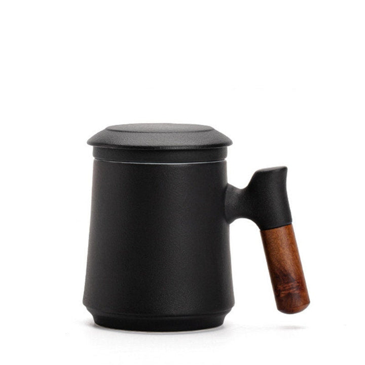 Japansk keramik te muggset med tesil och lock, handgjord