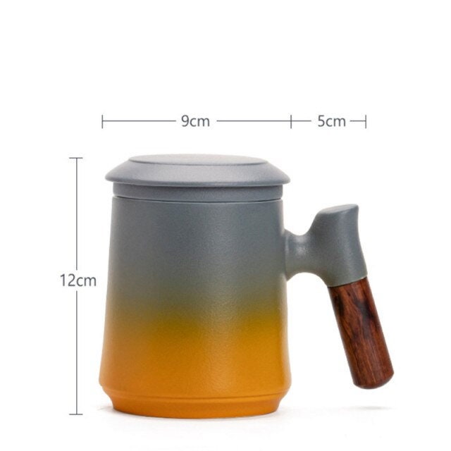 Japansk keramik te muggset med tesil och lock, handgjord