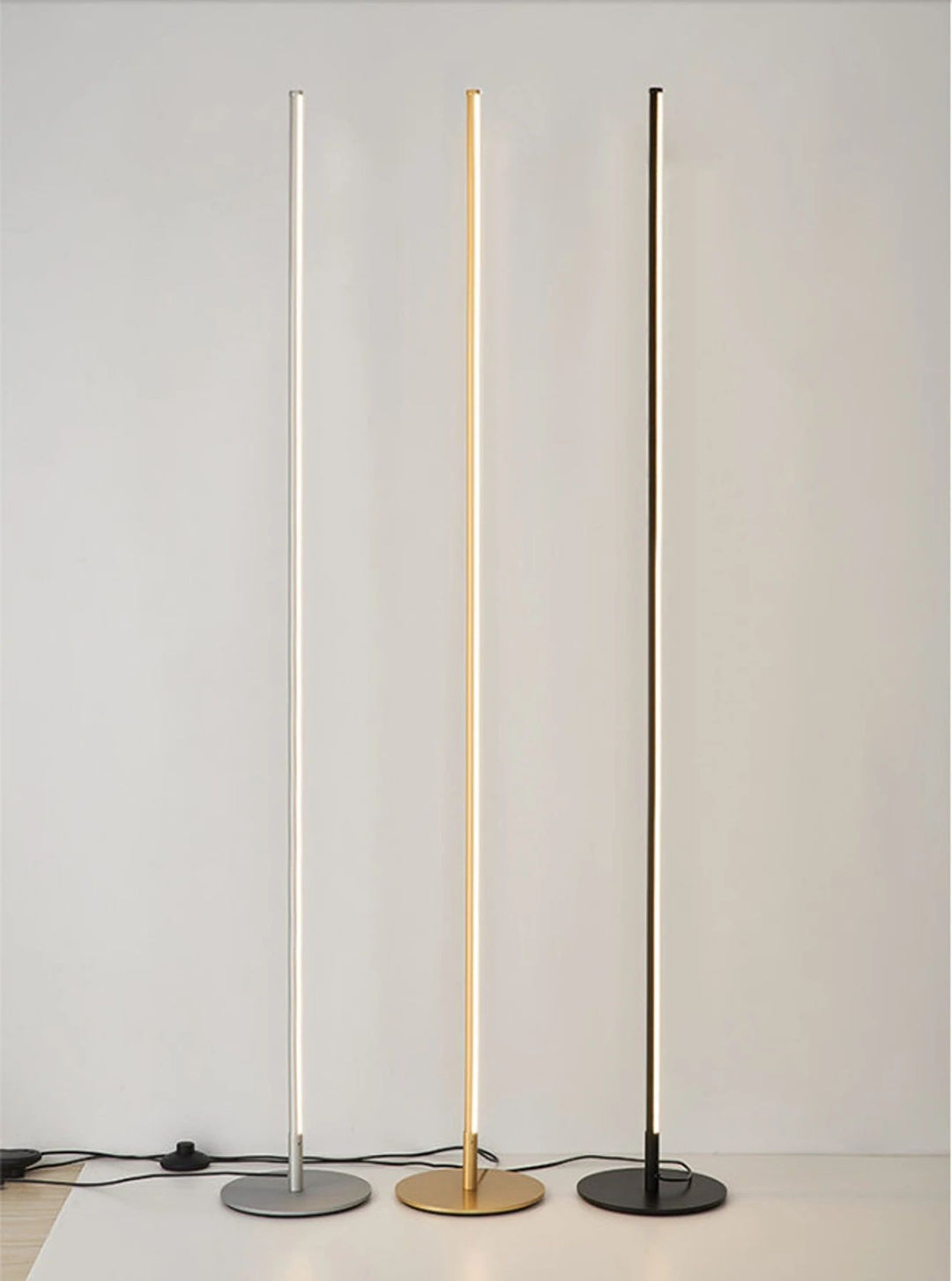 Lightmoon modern golvlampa