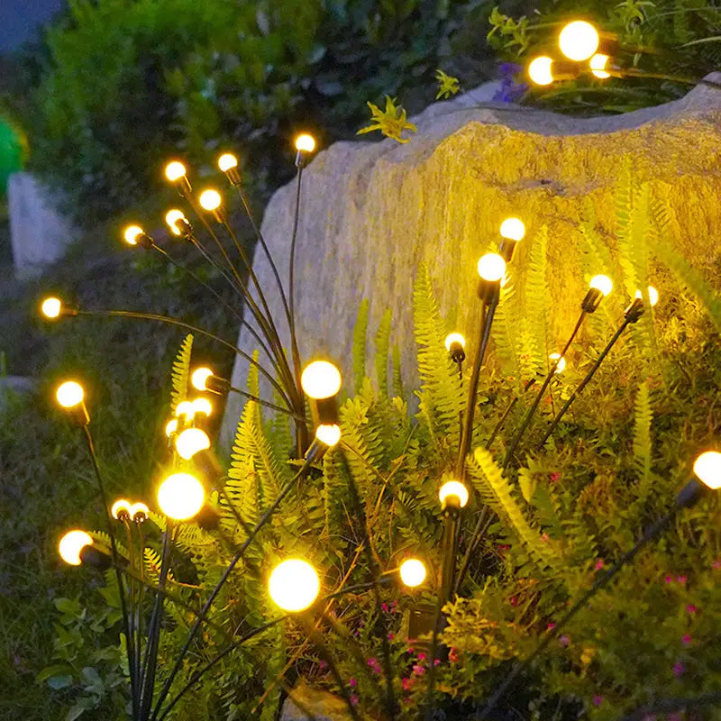Magin med sollampan med eldflugeffekt
