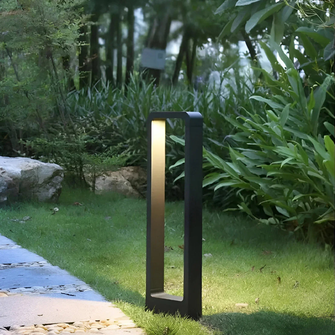 GlowGround – Utomhus LED Trädgårdslampa