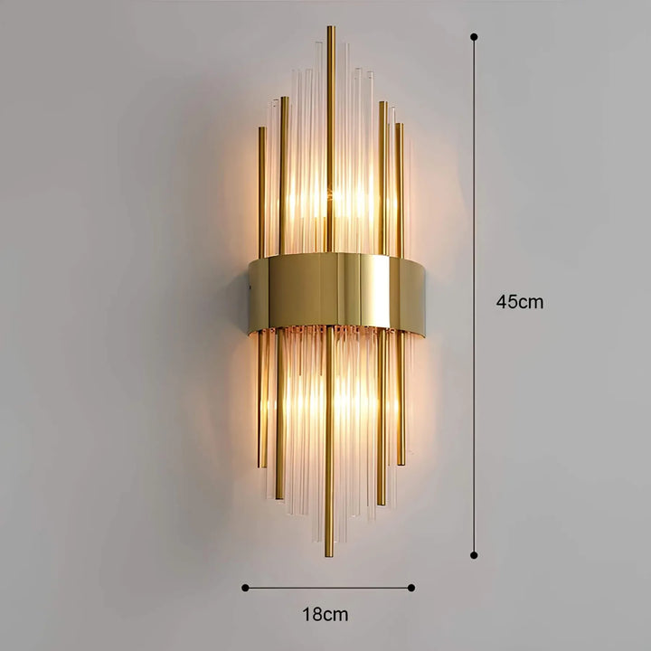 Vägglampa med kristalldekoration
