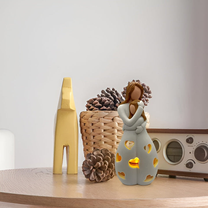 Omfamna Mor Dotter Figur Fladdrande Ljuslykta - LoveGlow