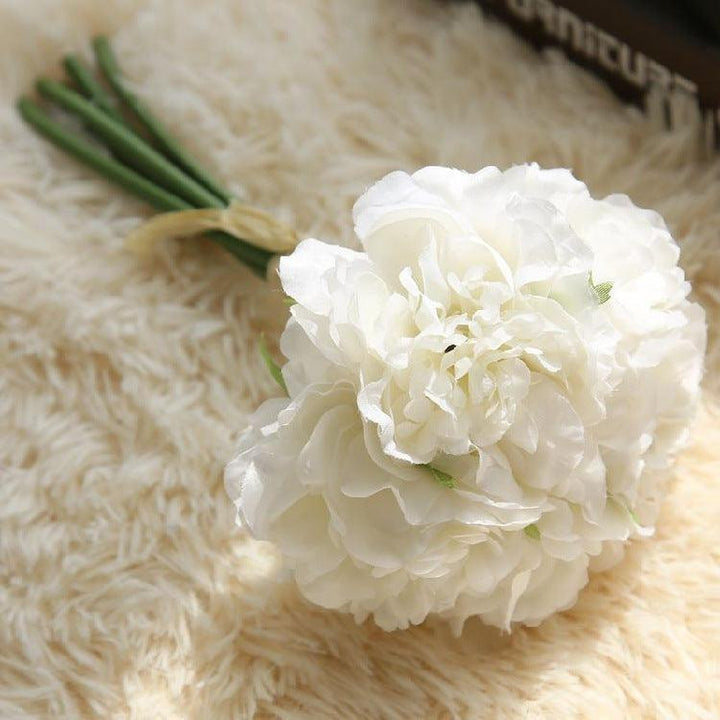 Elegant Pion Silke Blomsterbundt - Set med 5 Huvuden