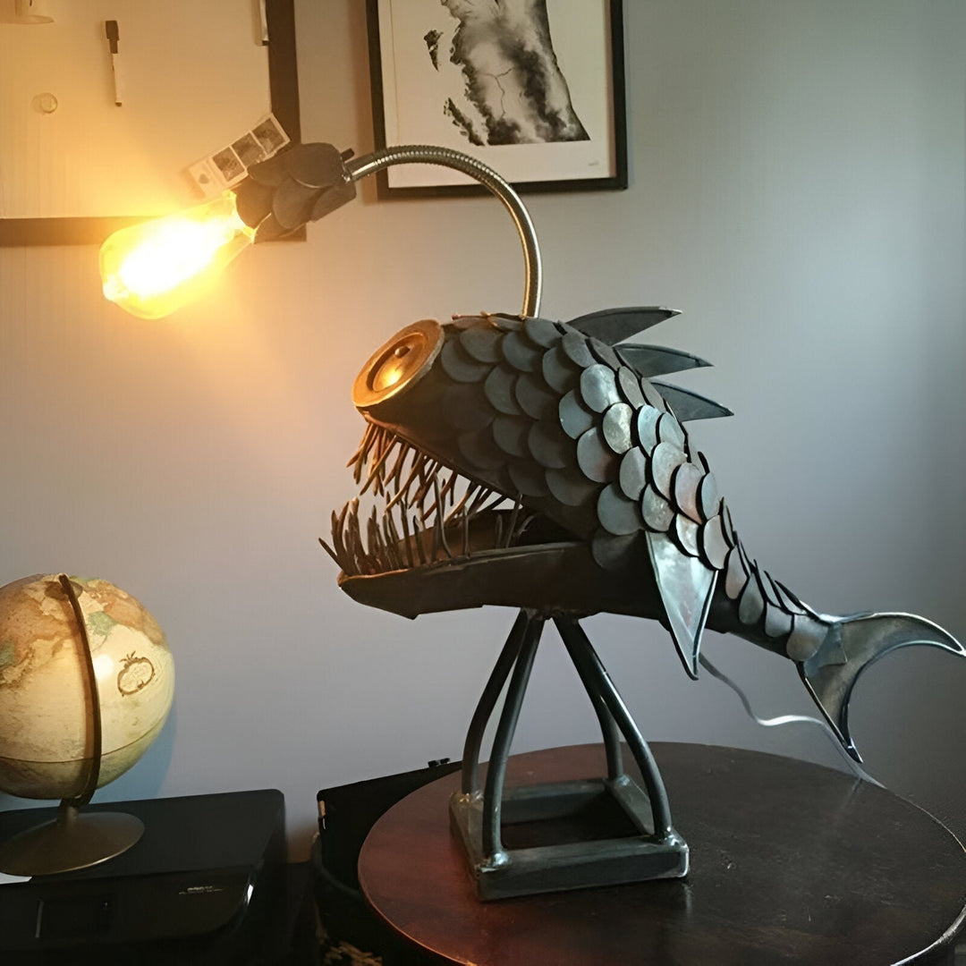 Steampunk Angler Fish Lamp – Cool &amp; Ovanlig Golvlampa för Ditt Hem