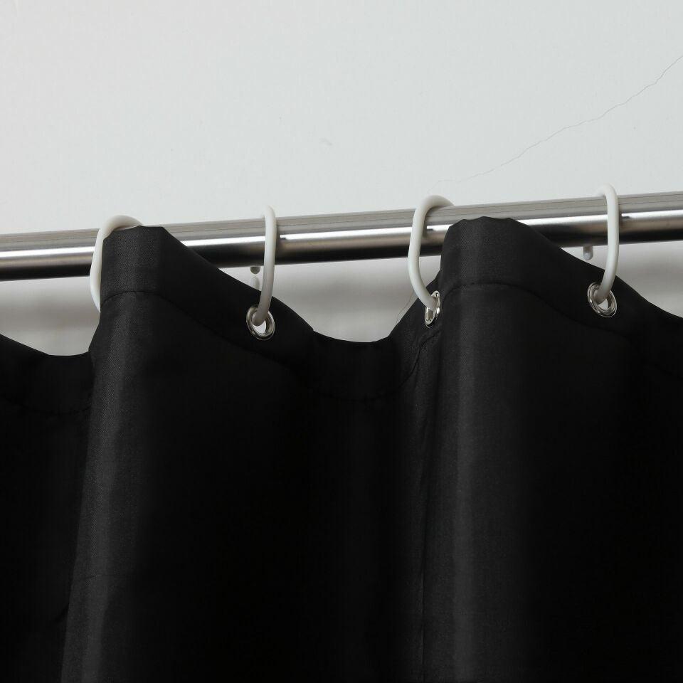 Vattentät svart polyester duschdraperi med olika storleksalternativ