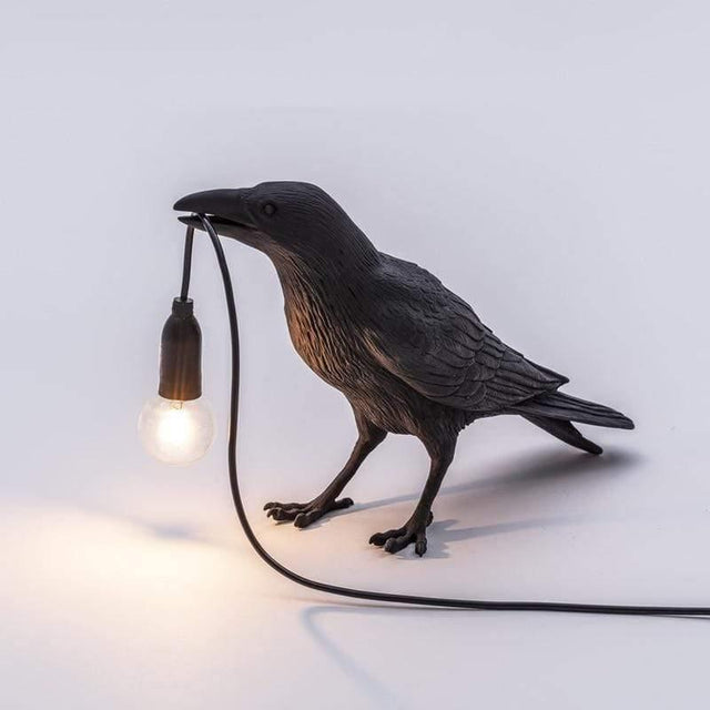 Raven Bird Lampan