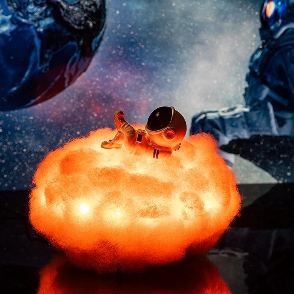 Astronaut färgglada moln nattljus