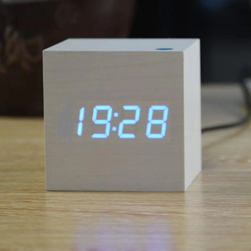 CUBE DIGITAL KLOCKA