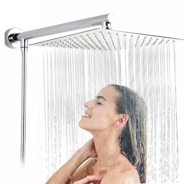 Väggmonterad regndusch ultra-slim