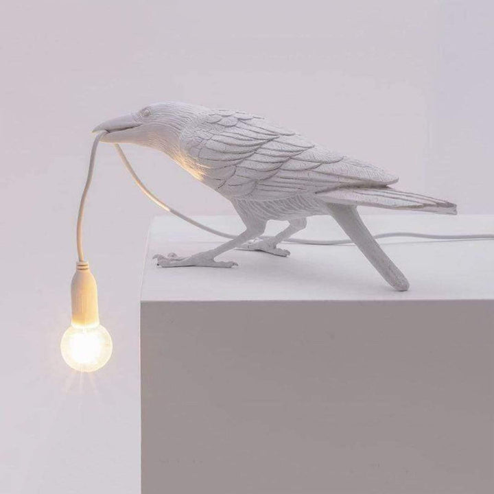 Raven Bird Lampan
