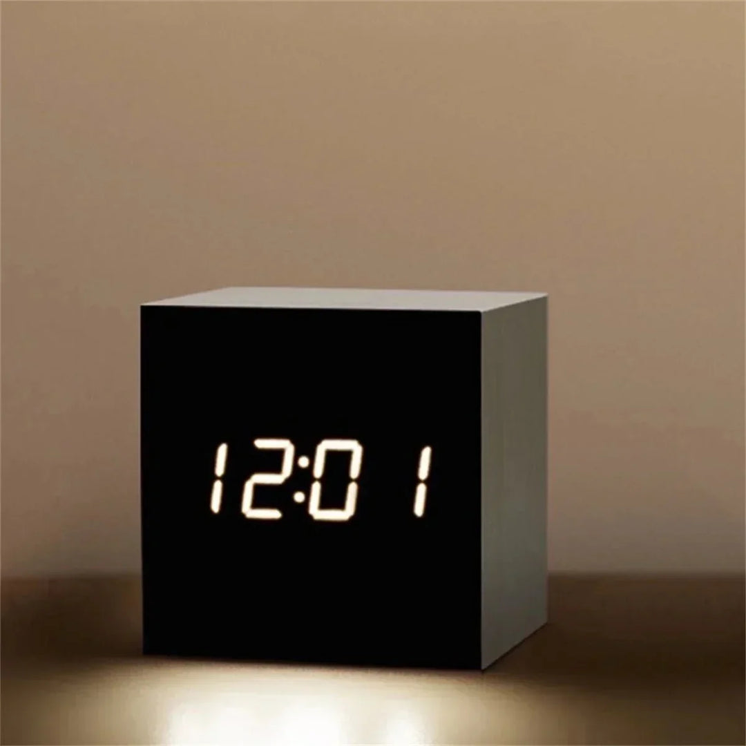 Retro Stil Digital LED Väckarklocka