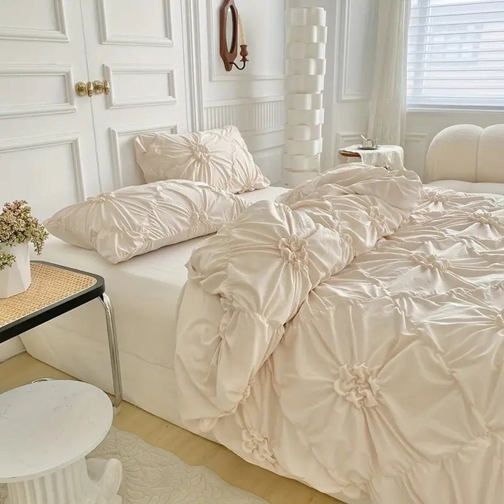 RuffledWeave Duvet Set – Elegant rynkad blommig täckset i mikrofiber