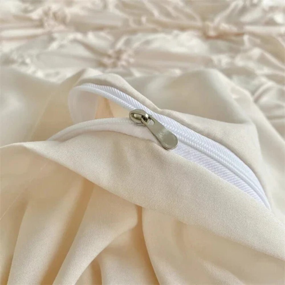 RuffledWeave Duvet Set – Elegant rynkad blommig täckset i mikrofiber