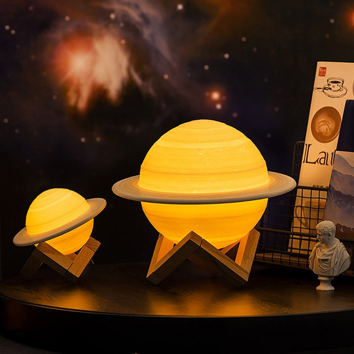 Saturnus Planet Nattlampa