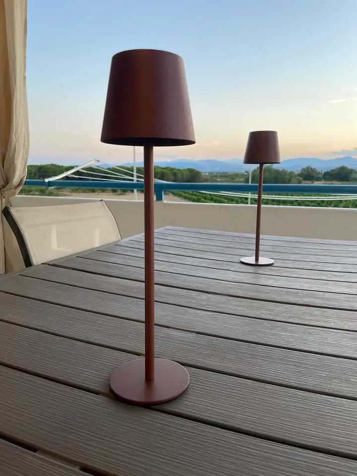LED Bordslampa – Trådlös, Touchkontroll &amp; Dimbar Ljus