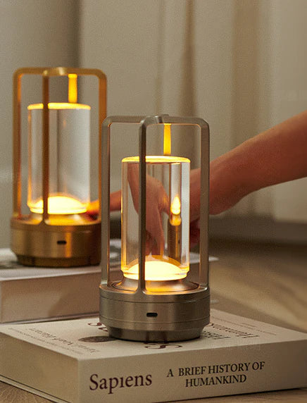 Varm LED Trådlös Bordslampa – Batteridriven Nordisk Design - LED med Touchkontroll, Lämplig för Sovrum, Hem, Utomhus - Idealisk Nattlampa