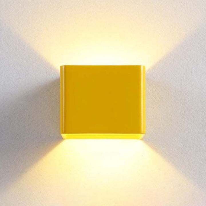 OrrSquare – Modern fyrkantig vägglampa för stilfull belysning