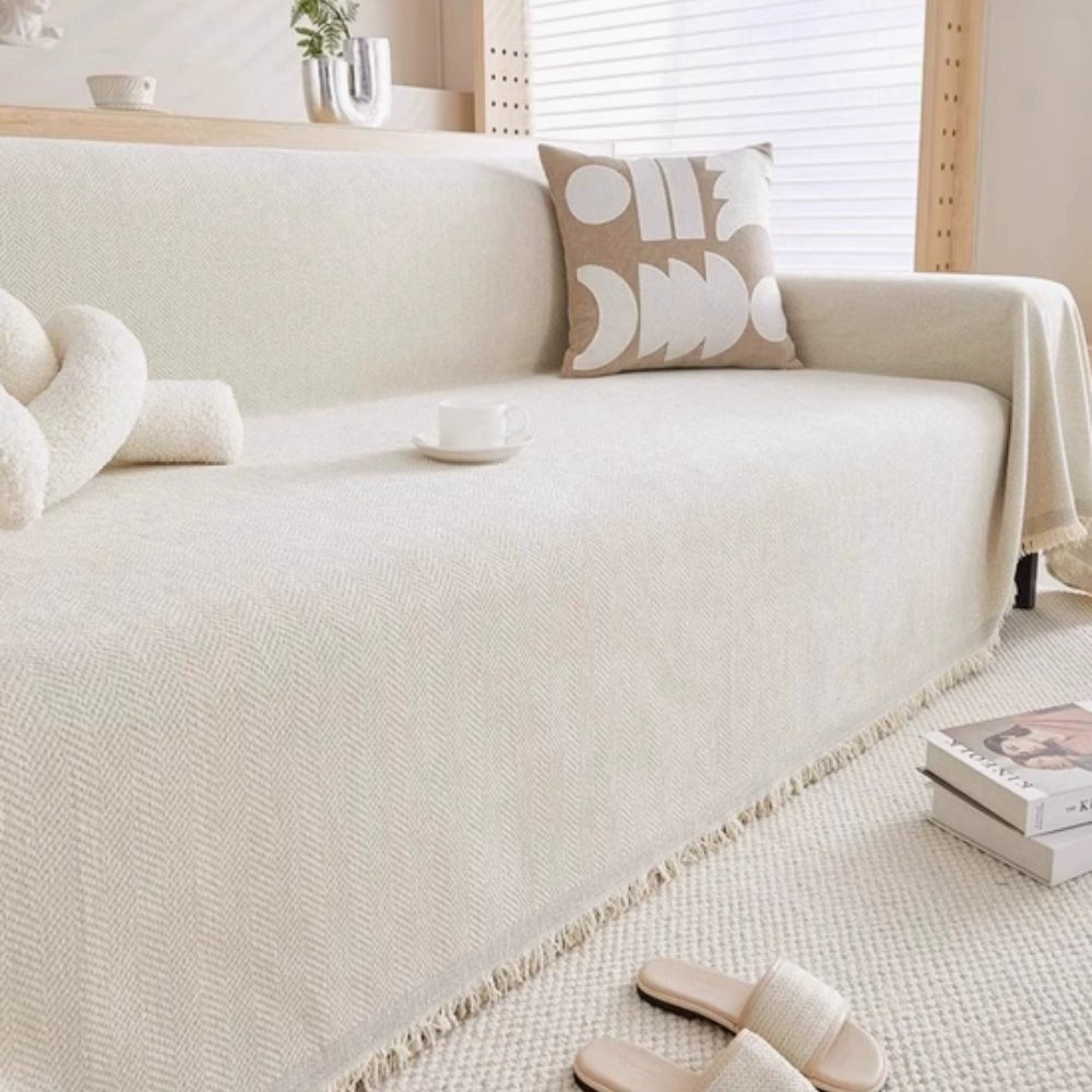 SofaShield – Minimalistisk sofföverdrag, läckagesäker och lätt att rengöra