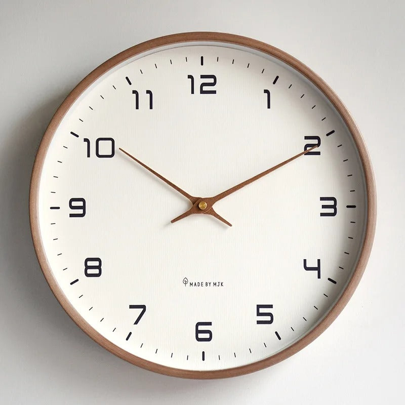 Minimalistisk Väggklocka | Metall &amp; Resin